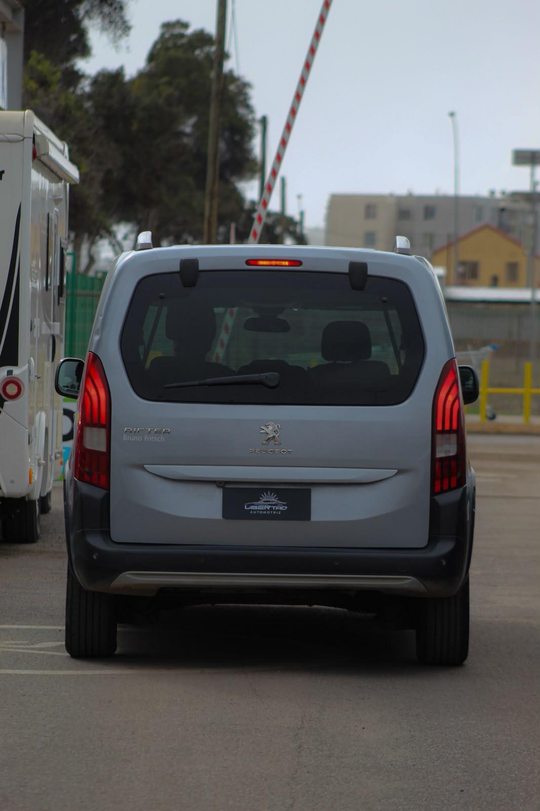 Peugeot Rifter — foto 9 de 10